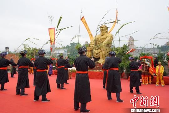 祭祀大典?！≠R俊怡 攝