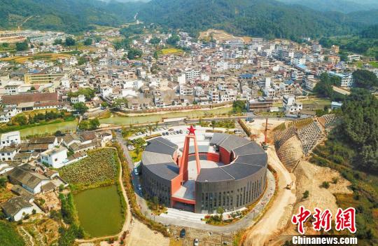 紅軍長征粵北紀(jì)念館將在廣東省韶關(guān)市仁化縣城口鎮(zhèn)完工落成?！〕叹皞?攝