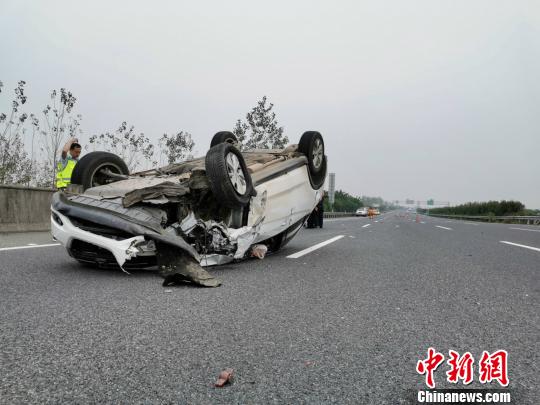 事故車(chē)輛。高速交警供圖